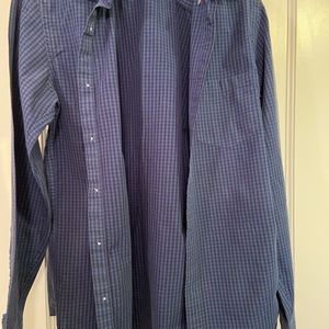 Classic J Crew gingham button down